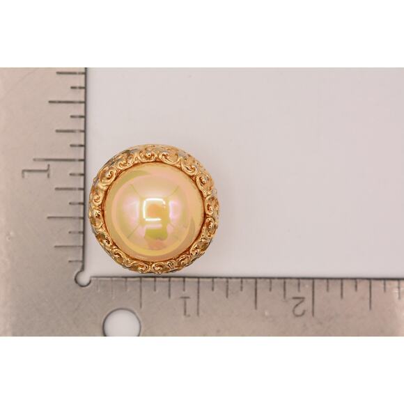 Vintage Clip On Earrings Round Iridescent Pearl Gold Chunky Heavy 1980s BinAE - Picture 12 of 12